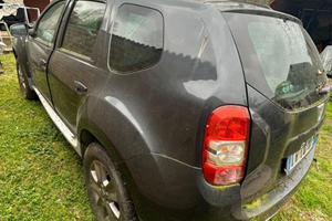 DACIA DUSTER 1.6 GPL BENZINA 2015