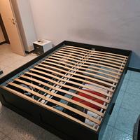Letto matrimoniale Ikea 