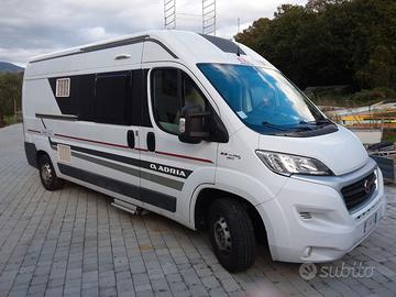 VAN ADRIA TWIN 600 SPT