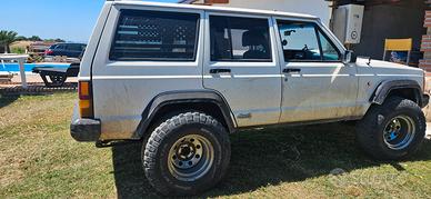 jeep cherokee xj 2100 td