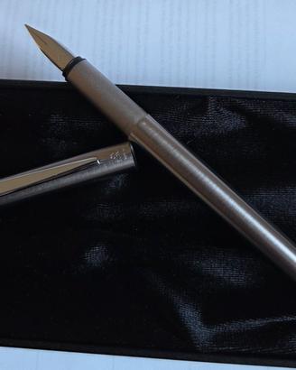 MONTBLANC Penna stilografica SLIM LINE cromata