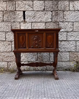 Antico Secretaire