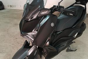 Yamaha XMAX 300 Tech Max 