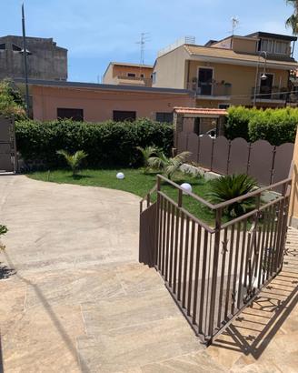 Casa vacanza "La Scogliera Nera"