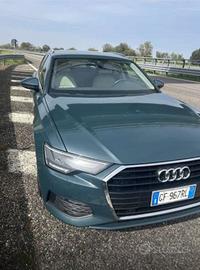 Audi A6 Avant 40 2.0 TDI
