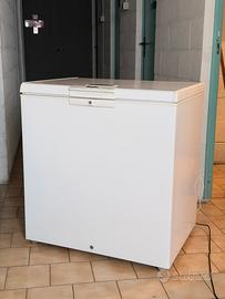 Freezer a pozzetto whirlpool