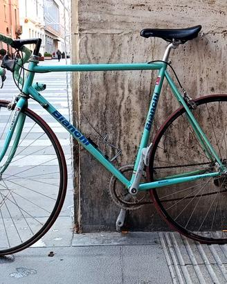Bici da corsa BIANCHI vintage anni '80/'90