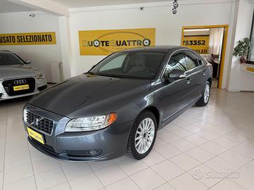 Volvo S80 2.4 D5 185cv 4x4 manuale
