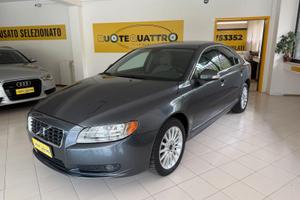 Volvo S80 2.4 D5 185cv 4x4 manuale