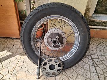 cerchione gomma camera d'aria pignone shadow 125