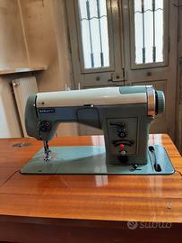 Macchina da cucire vintage Borletti