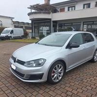 VOLKSWAGEN Golf 2.0 TDI DSG 5p. Highline MASSAGG