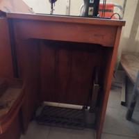 macchina per cucire vintage + mobile