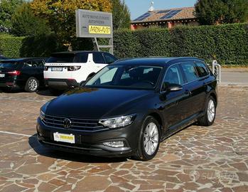 VOLKSWAGEN Passat Variant 2.0 TDI SCR EVO DSG Bu