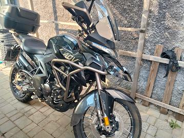 Zontes ZT310T2 – 2023 – 7.000 km