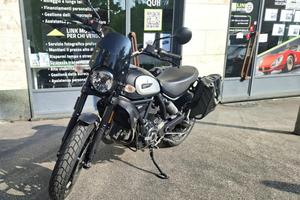 DUCATI Scrambler 800 IKON DARK