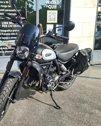 DUCATI Scrambler 800 IKON DARK