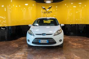 Ford Fiesta 1.4 5 porte Bz.- GPL Titanium PERMUTA