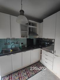 Cucina angolare Berloni completa, buone condizioni
