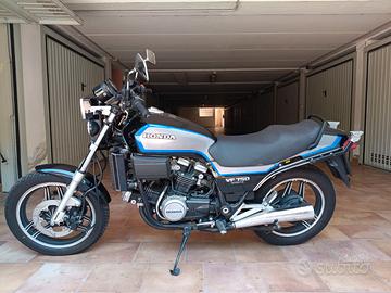 moto vf honda 750