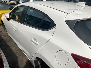 FIANCATA COMPLETA SX MAZDA 3 2018
