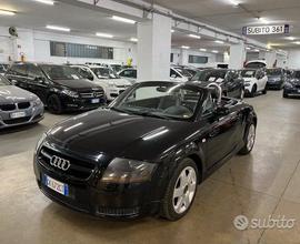 Audi TT roadster 1.8 T 225 cv quattro