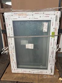 finestra in pvc bianca 85x118,5