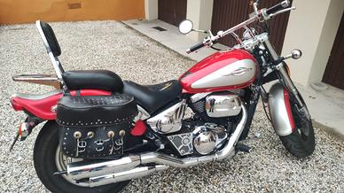 Suzuki Marauder VX 800