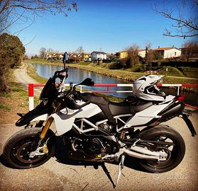 Aprilia Dorsoduro 1200