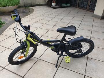 bici bicicletta bambino btwin dark hero 16"