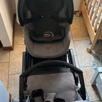 Passeggino gemellare/fratellare