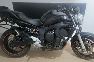 Yamaha FZ6 s1