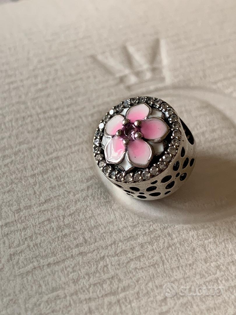 Anello pandora fiore di magnolia shop