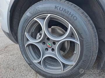 Cerchi 19 Alfa Stelvio 235/55 19 gomme nuove