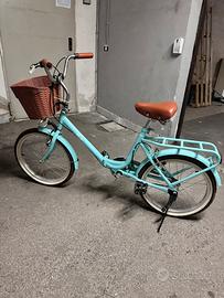 Bicicletta Mia pieghevole con cestino