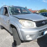 RICAMBI TOYOTA RAV4 2.0 B ANNO 2004