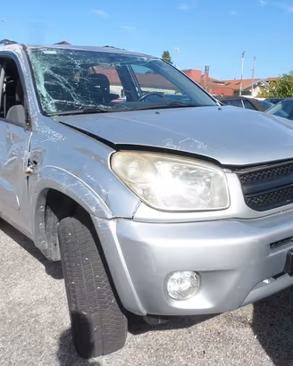 RICAMBI TOYOTA RAV4 2.0 B ANNO 2004