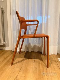 Sedia di design Arper Juno02 James Irvine