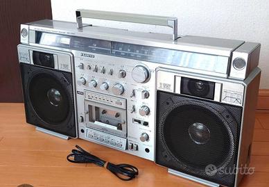 stereo radio Sanyo m-x 920