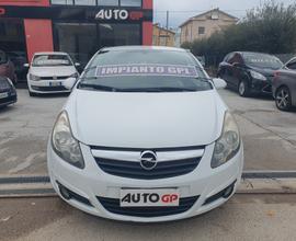 Opel Corsa 1.2 80CV 3 porte GPL Neopatent 2010