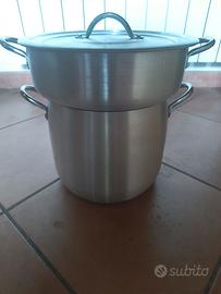 Pentola per cottura a vapore Vintage in alluminio.