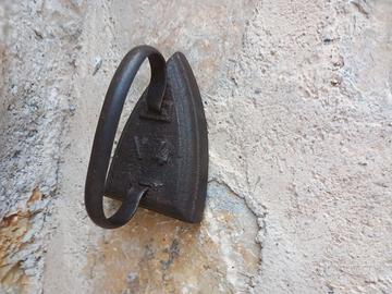 Ferro da stiro antico