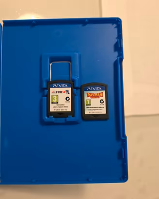 2 giochi per psvita Fifa 14 e Rayman 