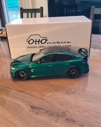 Giulia GTAm 1:18 Ottomobile - serie limitata