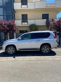Toyota land cruiser 150