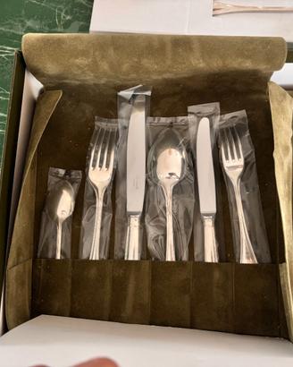 Christofle modello Albi Scatola con 75 posate