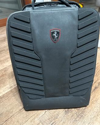 Zaino ferrari
