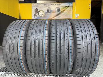 4 Gomme Continental 215/55R18 99V 85-90% Residui