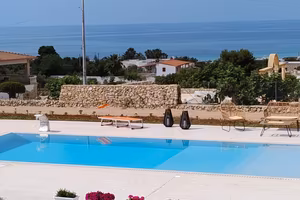 Villa con Piscina vista mare Pescoluse 12 posti