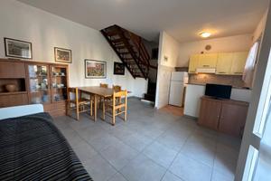 Appartamento Stagionale Trilocale con Piscina